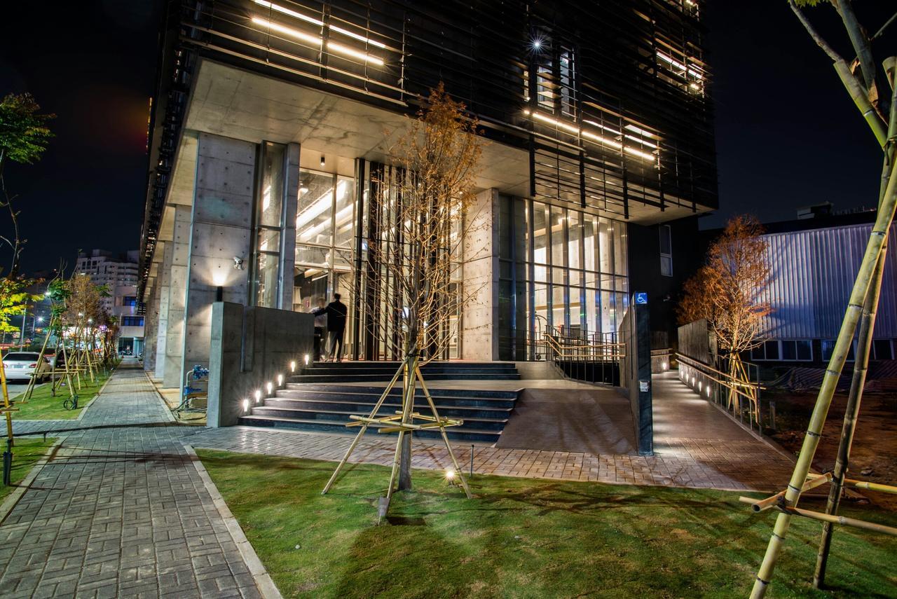 โอเรียนต์ ลักชัวรี โฮเทล Hotel นครเจียอี้ ภายนอก รูปภาพ